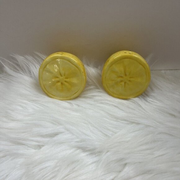 Lemon Salt & Pepper Shakers Set S & P Kitchen Decor Sunflower Plate - Picture 4 of 9